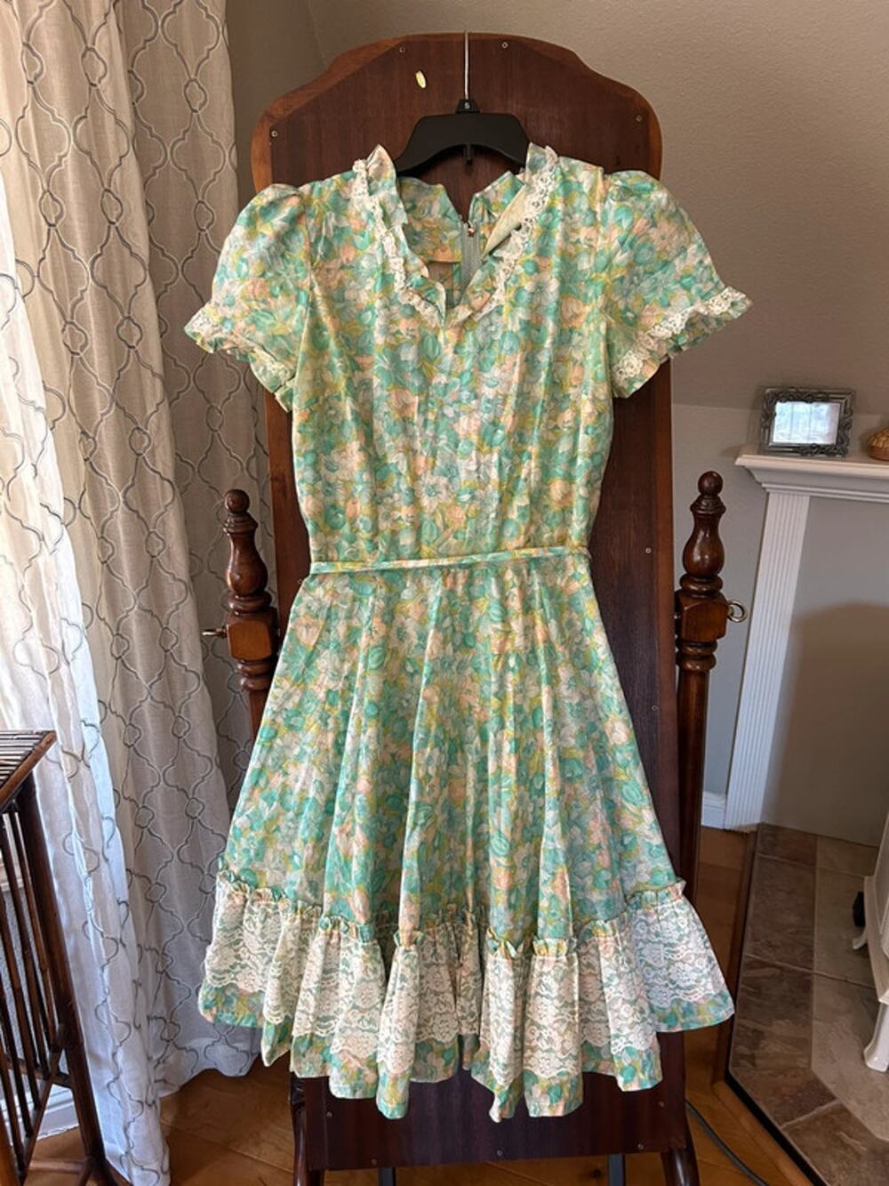 Vintage partners please Square dancing dress small country western floral
